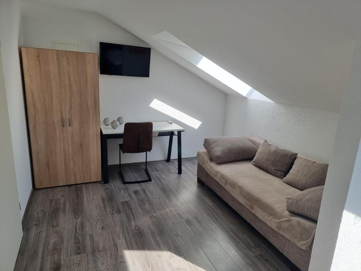 Workershome - Business Apartments - Monteurwohnungen فيرتهايم المظهر الخارجي الصورة
