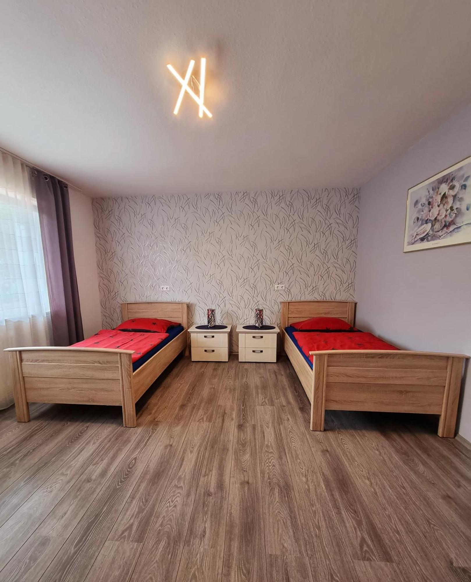 Workershome - Business Apartments - Monteurwohnungen فيرتهايم الغرفة الصورة